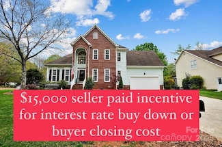 1214 Foxfield Rd, Waxhaw, NC 28173