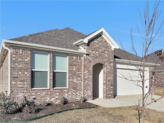 809 Heeler Ave, Lowell, AR 72745