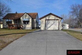 300 Leray Ave, Eagle Lake, MN 56024