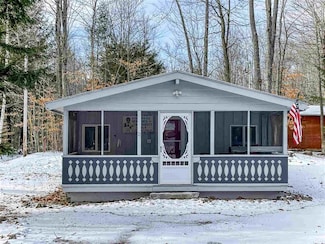 21 Island Dr, Madison, NH 03849