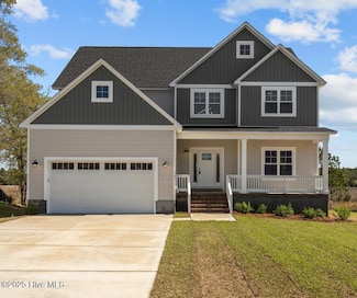 301 E Ivybridge Dr, Hubert, NC 28539