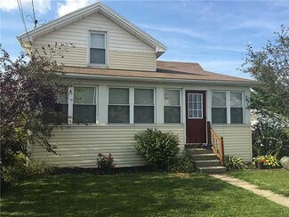 515 E Baubice St, Pioneer, OH 43554
