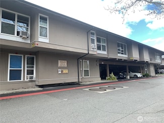 832 100th Ave NE Unit 212, Bellevue, WA 98004