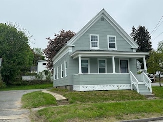 64 Washington St, Augusta, ME 04330