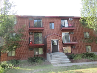 1225 Bodwell Rd, Manchester, NH 03109
