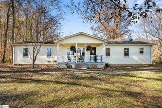 522 Durbin Meadows Rd, Fountain Inn, SC 29644