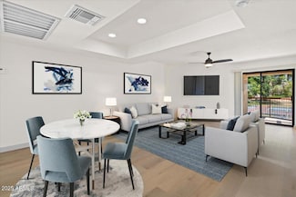 9270 E Mission Ln Unit 211, Scottsdale, AZ 85258