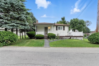 1105 Hale St, Philipsburg, PA 16866