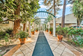 20134 Leadwell St Unit 130, Winnetka, CA 91306