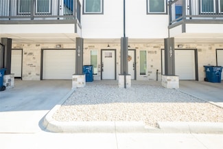 2519 Washington St Unit 106, Waller, TX 77484
