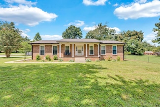 2599 Old Salem Dr, Cookeville, TN 38506