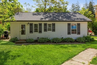 15826 Lakeshore Rd Unit 1, Union Pier, MI 49129