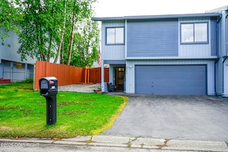 8360 Ragged Top Cir, Anchorage, AK 99504