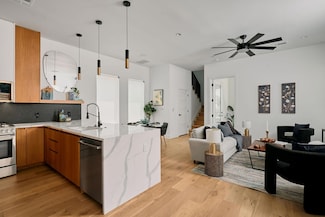 1140 Northwestern Ave Unit 2, Austin, TX 78702