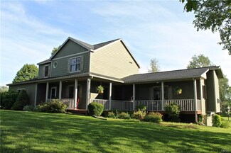 6055 Quail Ridge Dr, Tully, NY 13159