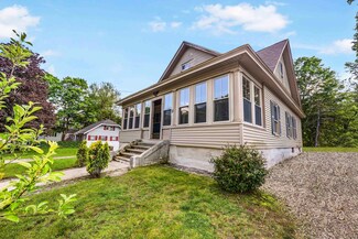 11 School St, Salem, NH 03079