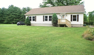 26 Saunders Ln, Wawarsing, NY 12489