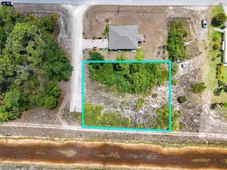 7503 Flora Ave N, Lehigh Acres, FL 33971