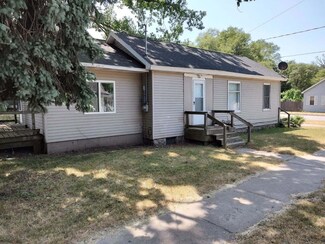 1560 Beidler St, Muskegon, MI 49441