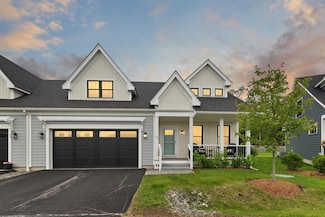 16 Primrose Ln Unit 16, Ipswich, MA 01938