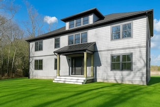2 Buttercup Ln, South Yarmouth, MA 02664
