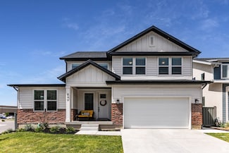 849 N Evelyn St, Farmington, UT 84025