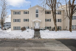 375 Aiken Ave Unit 8, Lowell, MA 01850
