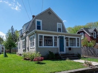 32 Park Ave, Leominster, MA 01453