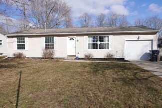 55867 Giddings Ct, Mattawan, MI 49071