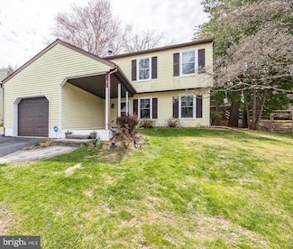 81 Canterbury Ct, Downingtown, PA 19335