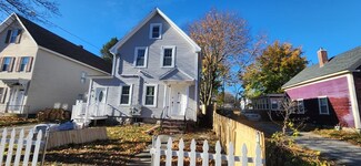 84 4th Ave, Lowell, MA 01854