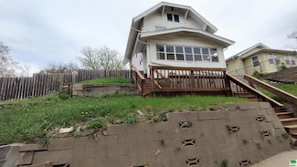 3109 Garretson Ave, Sioux City, IA 51106