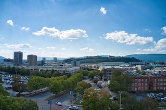 357 E 4th St, Chattanooga, TN 37403