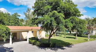 4976 Gulf of Mexico Dr Unit 18, Longboat Key, FL 34228