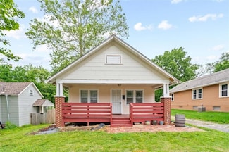 1111 S Cottage St, Independence, MO 64050