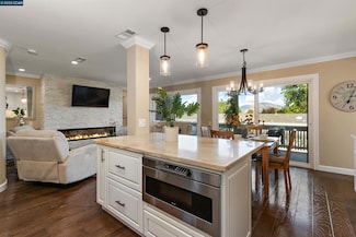 2400 Pine Knoll Dr Unit 12, Walnut Creek, CA 94595