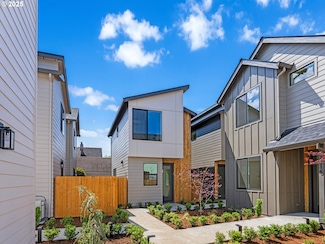 3219 SE 28th Ave Unit 5, Portland, OR 97202