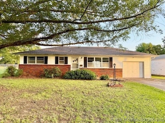 1714 E 11th St, Okmulgee, OK 74447