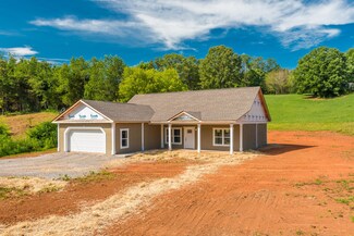 4031 Taliaferro Ln, Louisville, TN 37777