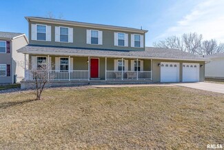 613 18th St, Silvis, IL 61282