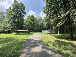 367 Lake View Cir, Tennessee Ridge, TN 37178