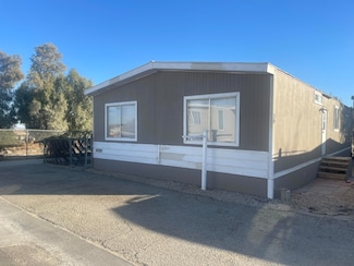2421 Sierra Hwy Unit 38, Rosamond, CA 93560