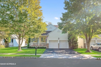 26 Barberry Dr, Asbury Park, NJ 07712