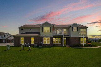 2504 Echelon Cir Unit 2504E, Matteson, IL 60443