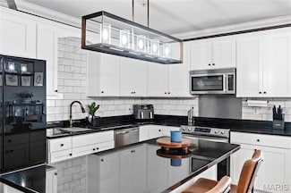 1515 Lafayette Ave Unit 401, Saint Louis, MO 63104