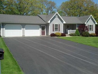 49 Summit Ave, Warsaw, NY 14569