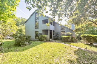 5829 Saddleridge Rd, Roanoke, VA 24018