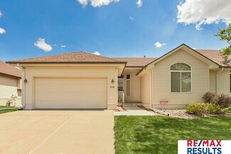 5819 N 92nd Ct, Omaha, NE 68134