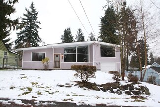 9320 217th St SW, Edmonds, WA 98020