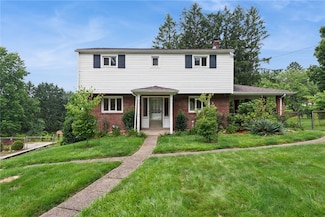 1920 Cheryl Dr, Irwin, PA 15642